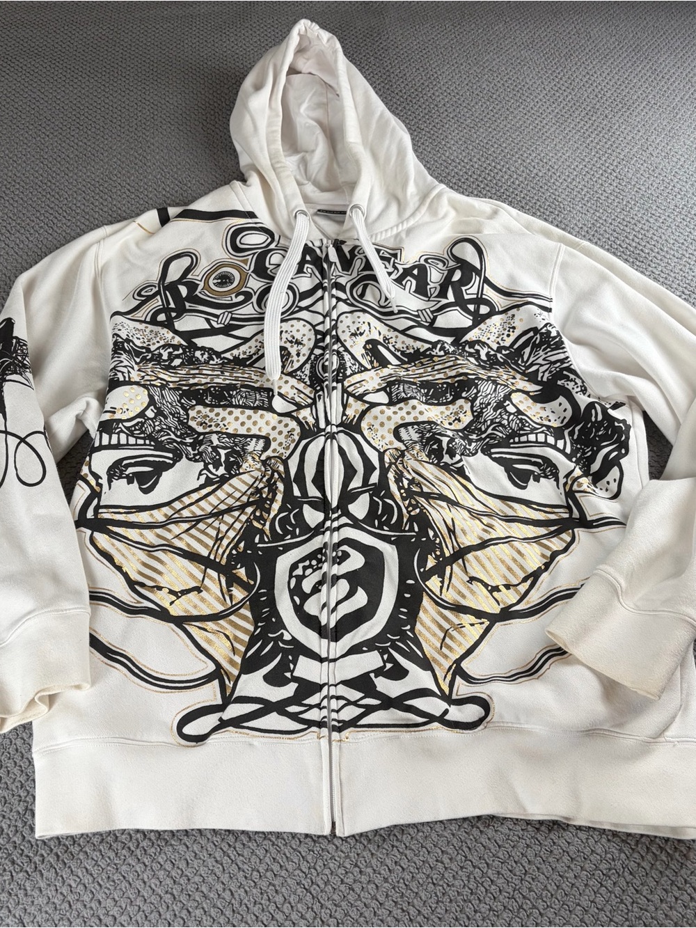 Rocawear White Zip-Up Hoodie with Black & Gold Graphic Read